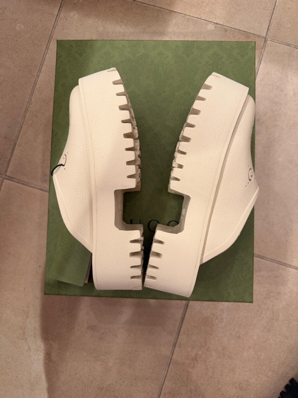 Gucci Cream Perforated GG Slip-On Clogs - Picture 2 of 4